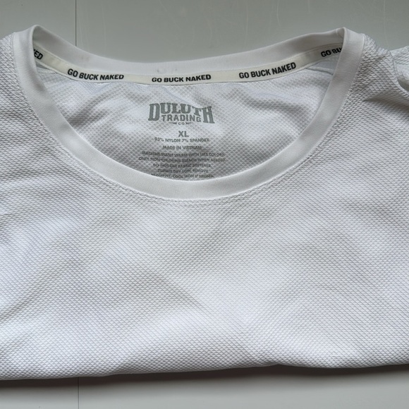 Duluth Trading Go Buck Naked T-shirt - Picture 1 of 7